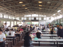 シーナカリンウィロート大学の学食